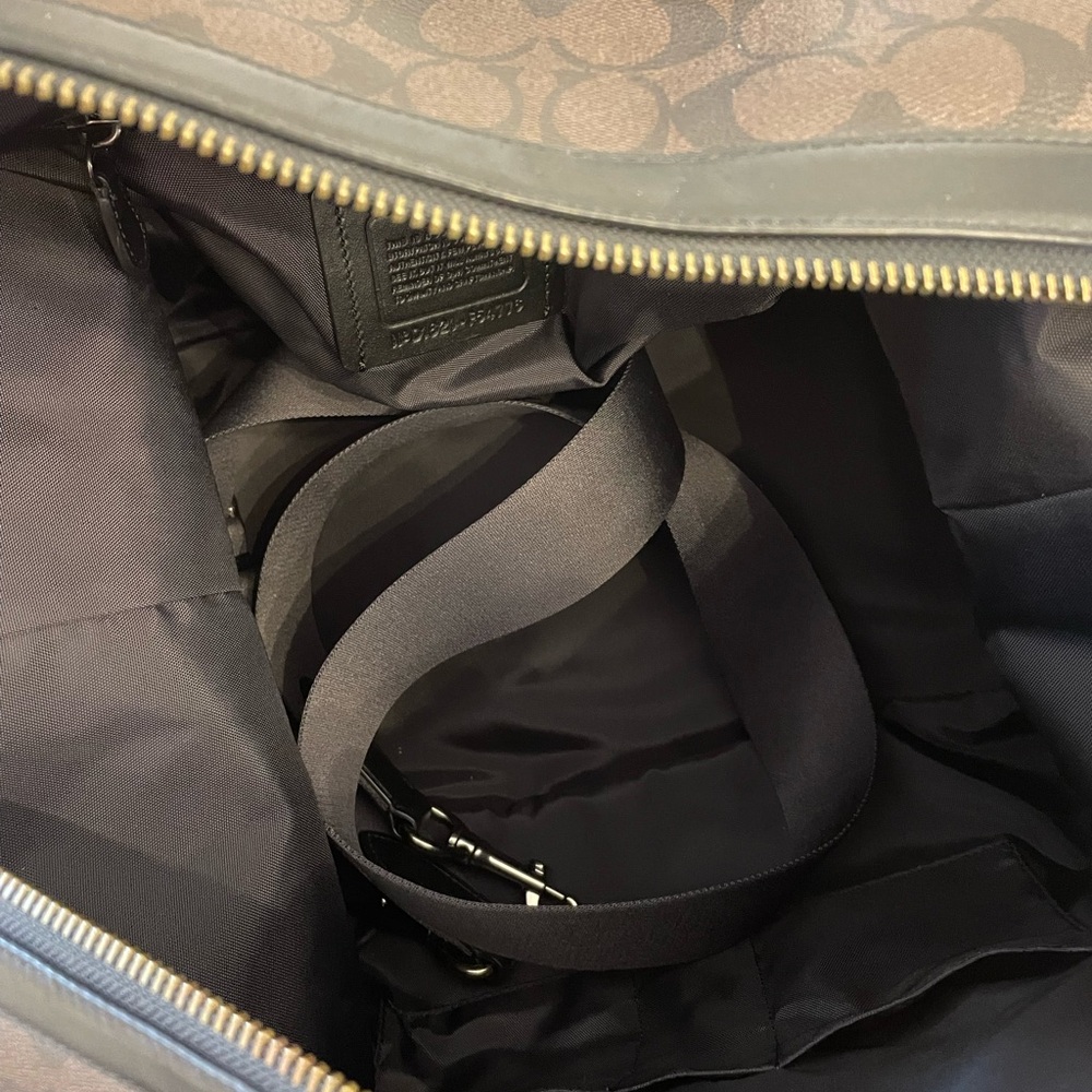 NWT Coach Voyager Signature Brown and Black Duffel Bag - Picture 5 of 5